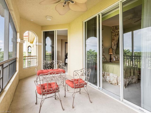 2728 Tiburon BLVD E PH-503, Naples, FL 34109