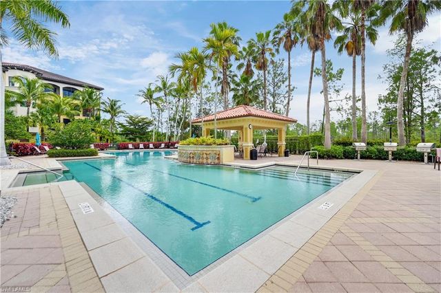 2728 Tiburon BLVD E PH-503, Naples, FL 34109