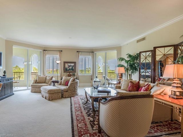 2728 Tiburon BLVD E PH-503, Naples, FL 34109