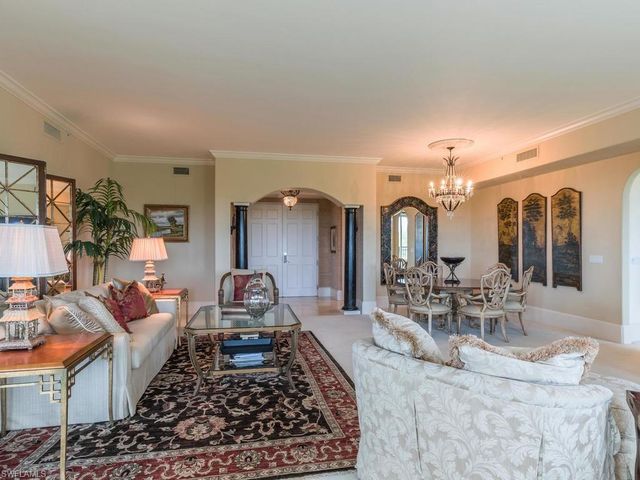 2728 Tiburon BLVD E PH-503, Naples, FL 34109