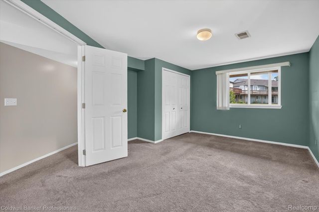 9533 Overlook Court, Mundy Township, MI 48439