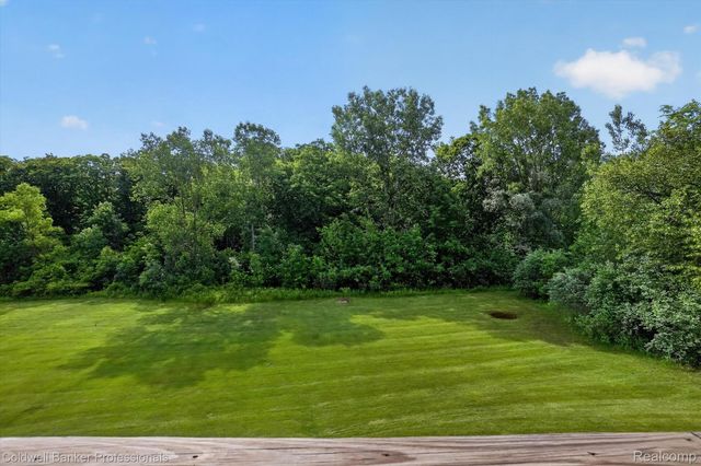 9533 Overlook Court, Mundy Township, MI 48439