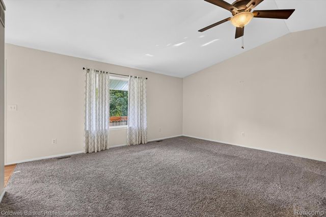 9533 Overlook Court, Mundy Township, MI 48439