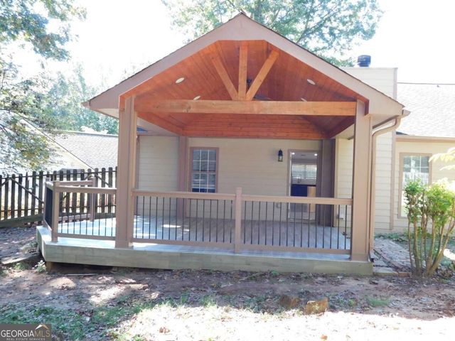 652 Ravinia Way, Lawrenceville, GA 30044