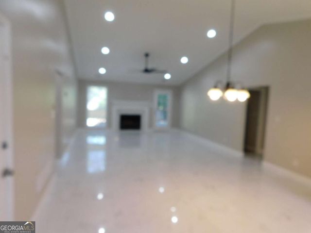 652 Ravinia Way, Lawrenceville, GA 30044