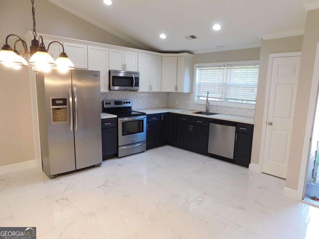652 Ravinia Way, Lawrenceville, GA 30044