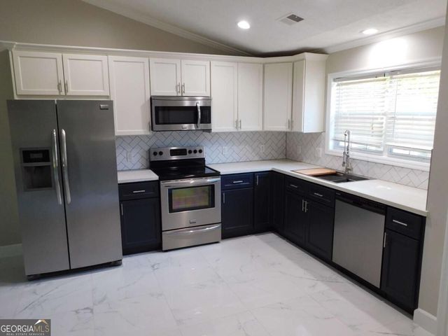 652 Ravinia Way, Lawrenceville, GA 30044