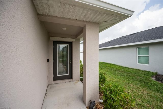 137 Hercules DR, Rotonda West, FL 33947