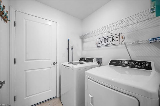 137 Hercules DR, Rotonda West, FL 33947