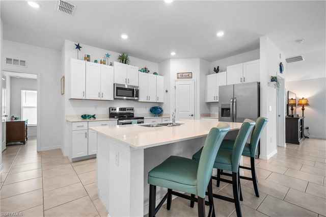 137 Hercules DR, Rotonda West, FL 33947