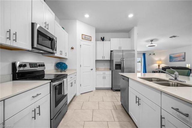 137 Hercules DR, Rotonda West, FL 33947