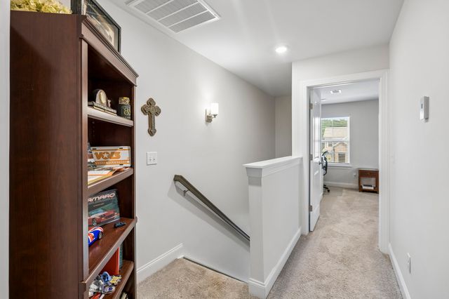 408 Wooden Shoe Way, Lebanon, TN 37090