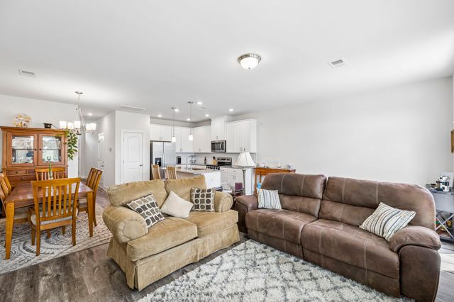 408 Wooden Shoe Way, Lebanon, TN 37090