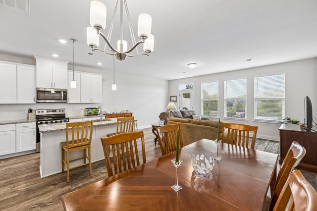 408 Wooden Shoe Way, Lebanon, TN 37090