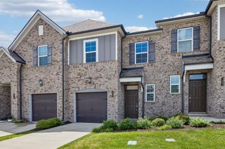408 Wooden Shoe Way, Lebanon, TN 37090