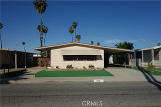 833 S Lyon Avenue, Hemet, CA 92543