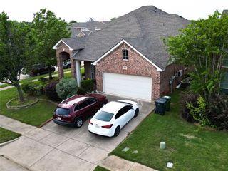 1031 Loblolly Pine Drive, Arlington, TX 76012