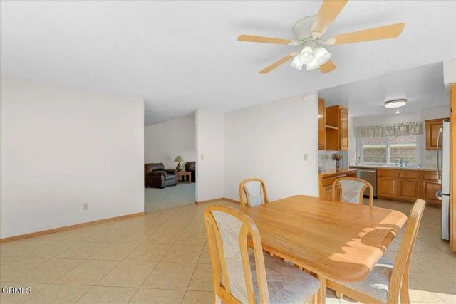 25530 Meadow Mont Street, Valencia, CA 91355