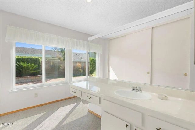 25530 Meadow Mont Street, Valencia, CA 91355