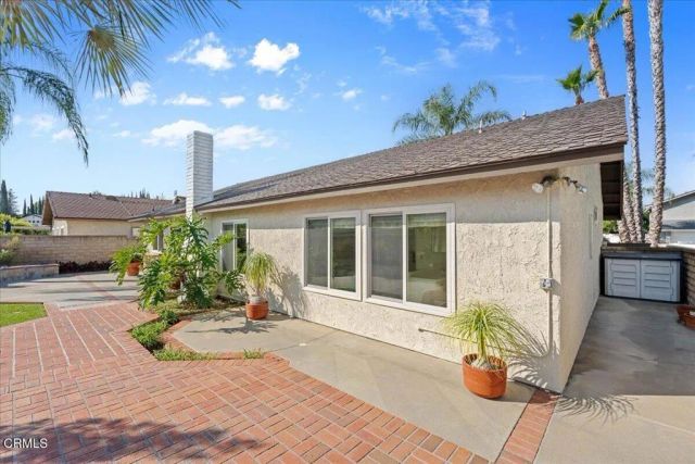 25530 Meadow Mont Street, Valencia, CA 91355