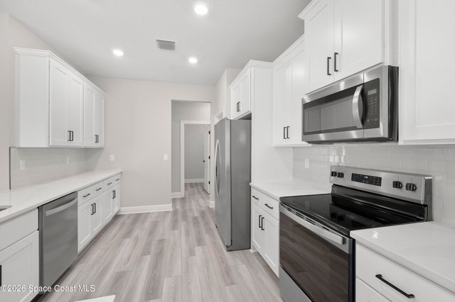 228 Fitchburg Street SW, Palm Bay, FL 32908