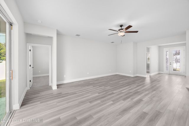 228 Fitchburg Street SW, Palm Bay, FL 32908