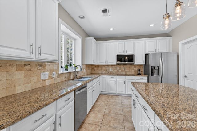 10804 Carmody Court, Charlotte, NC 28277