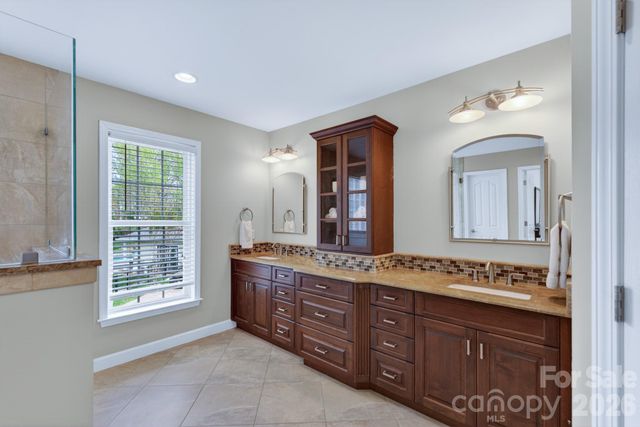 10804 Carmody Court, Charlotte, NC 28277