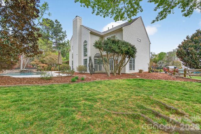 10804 Carmody Court, Charlotte, NC 28277