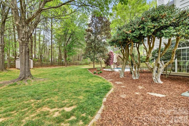 10804 Carmody Court, Charlotte, NC 28277