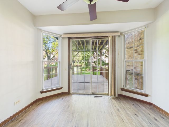 284 Lorraine Circle, Bloomingdale, IL 60108