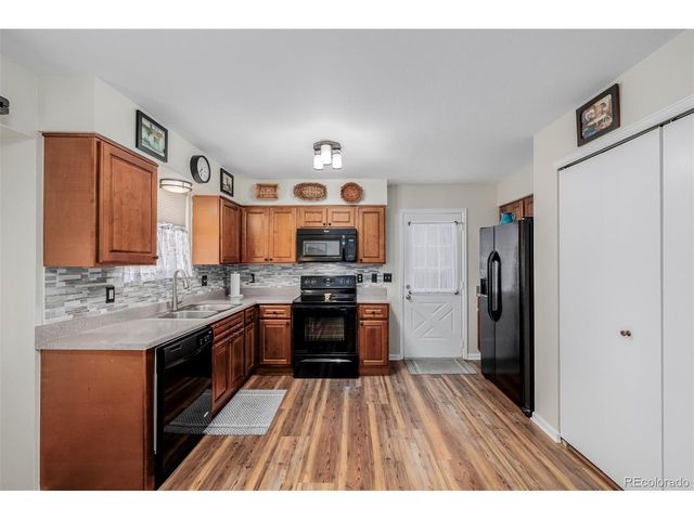 16102 E Radcliff Pl, Aurora, CO 80015