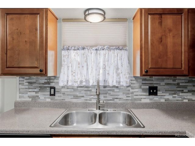 16102 E Radcliff Pl, Aurora, CO 80015