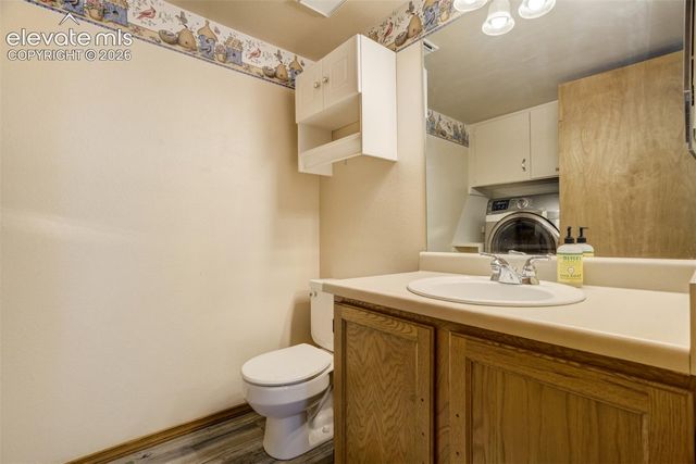 7672 Montarbor Drive, Colorado Springs, CO 80918