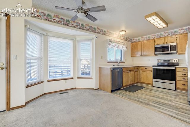 7672 Montarbor Drive, Colorado Springs, CO 80918
