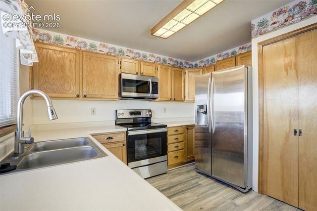 7672 Montarbor Drive, Colorado Springs, CO 80918