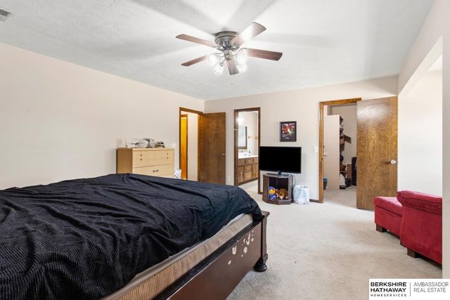 11373 Mason Street, Omaha, NE 68154
