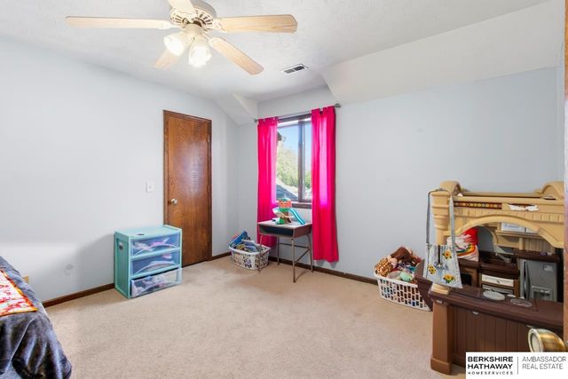 11373 Mason Street, Omaha, NE 68154