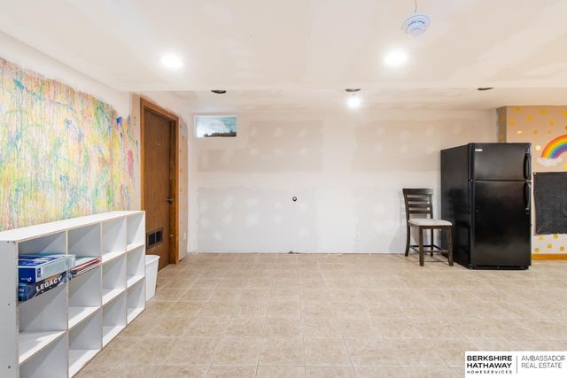 11373 Mason Street, Omaha, NE 68154