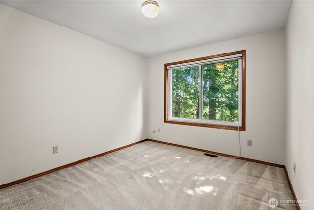 8561 135th Avenue SE, Newcastle, WA 98059
