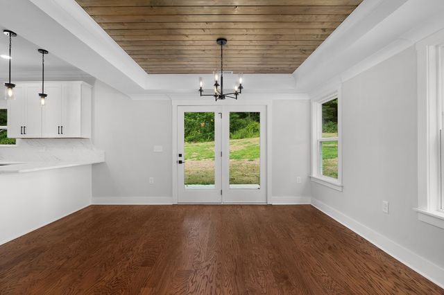 3619 Gentry Station Drive, Signal Mountain, TN 37377
