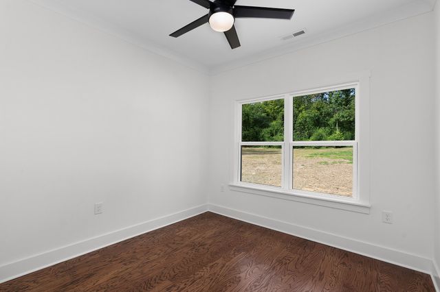 3619 Gentry Station Drive, Signal Mountain, TN 37377