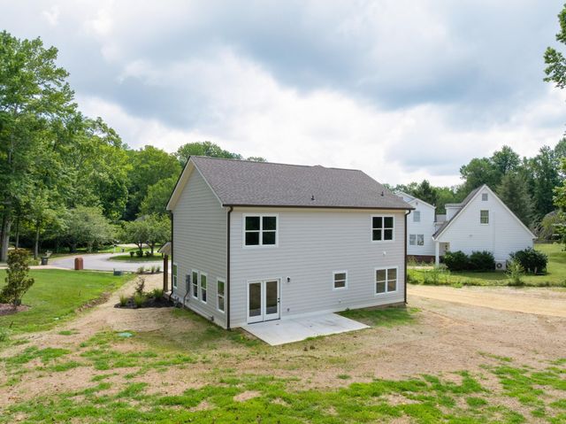 3619 Gentry Station Drive, Signal Mountain, TN 37377