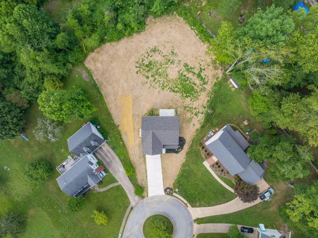 3619 Gentry Station Drive, Signal Mountain, TN 37377