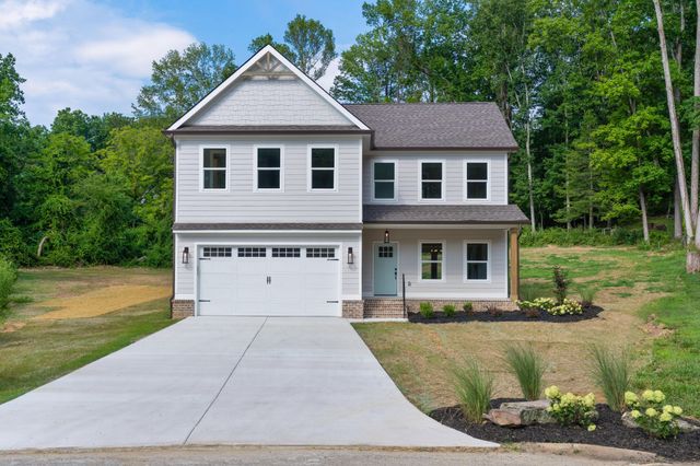 3619 Gentry Station Drive, Signal Mountain, TN 37377