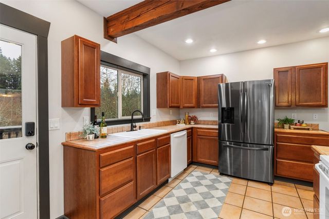 10415 SE Southworth Drive, Port Orchard, WA 98366