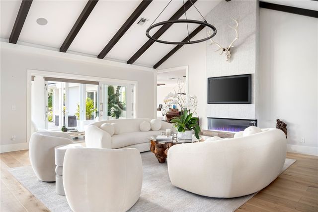 2105 Windward Way, Vero Beach, FL 32963