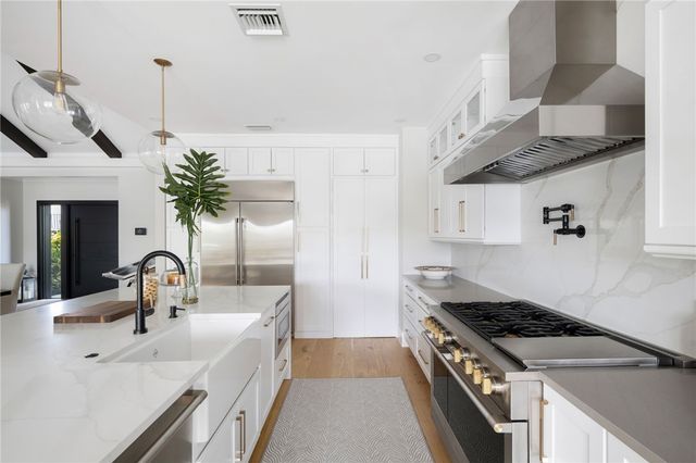 2105 Windward Way, Vero Beach, FL 32963