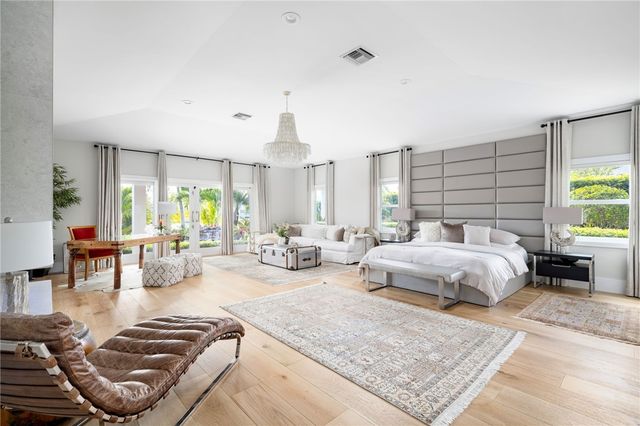 2105 Windward Way, Vero Beach, FL 32963