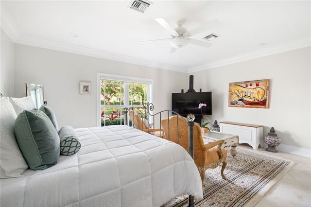 2105 Windward Way, Vero Beach, FL 32963